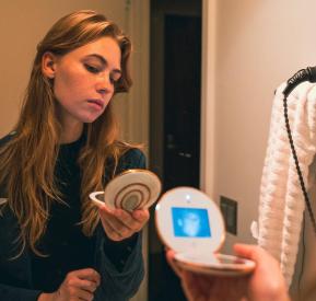 Zrcátko UV Magic Mirror